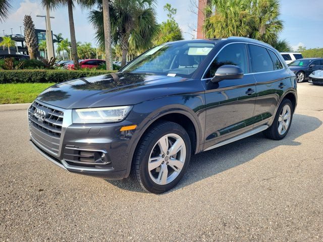 Used 2019 Audi Q5 Prestige w/ Prestige Package AWD/4WD image 4