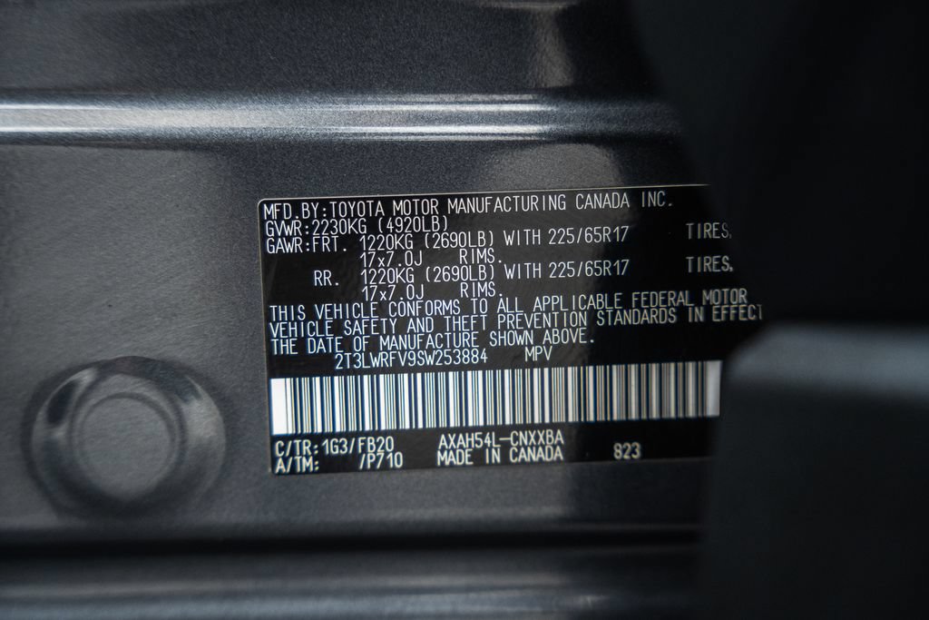 Certified 2025 Toyota RAV4 LE AWD/4WD image 38