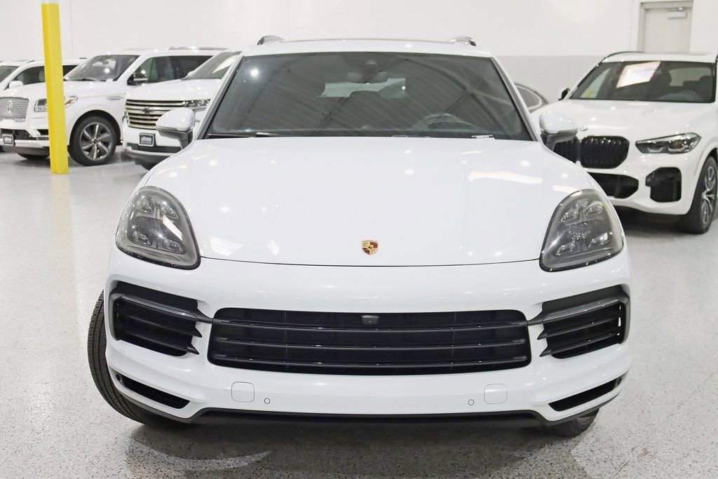 Used 2022 Porsche Cayenne Platinum Edition image 8