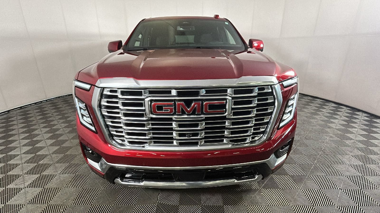 New 2026 GMC Yukon Denali w/ Sun & Power Step Package AWD/4WD image 9
