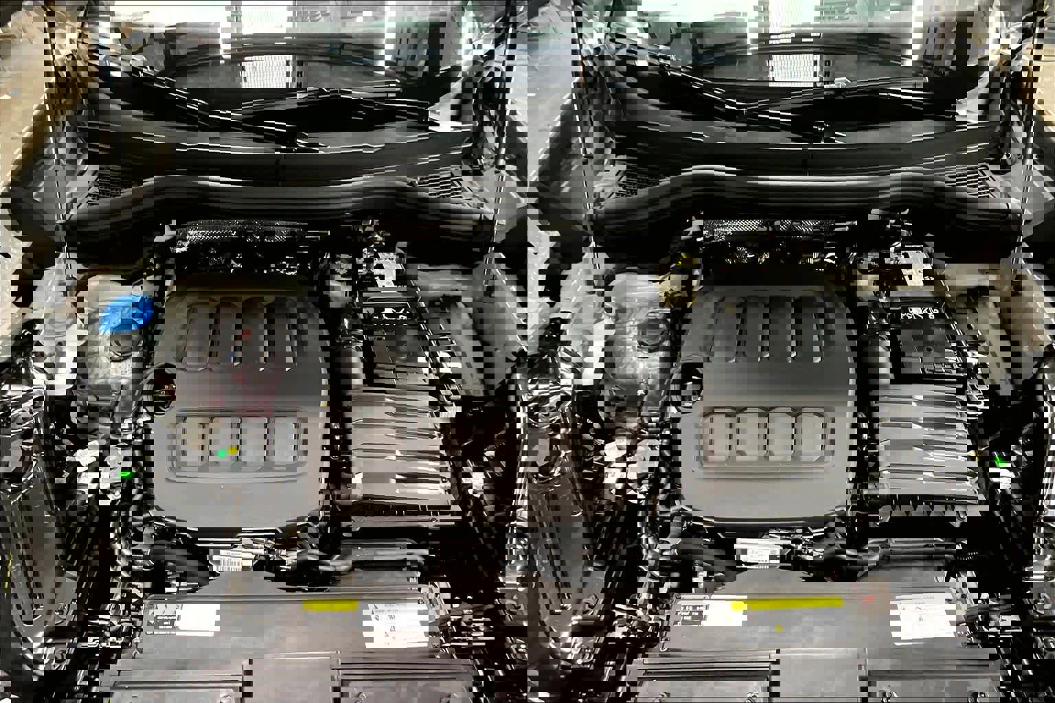 New 2026 Volkswagen Tiguan SE R-Line image 13