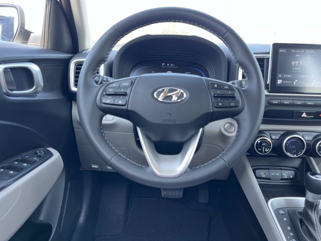 New 2026 Hyundai Venue SEL FWD image 13