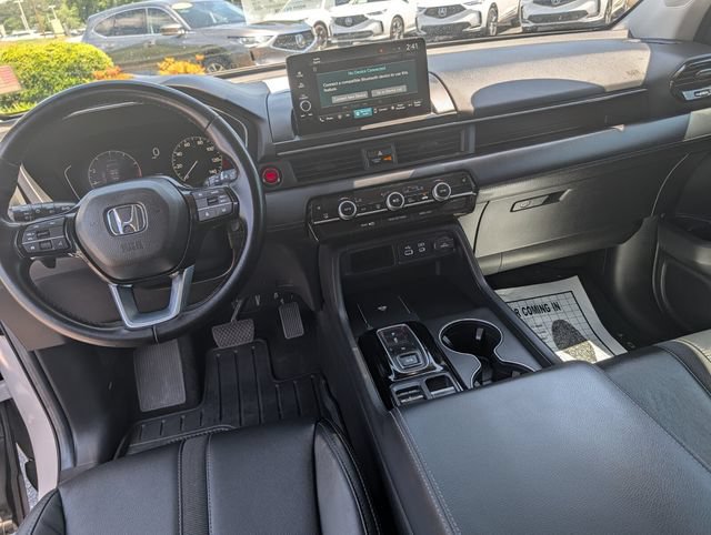 Used 2025 Honda Pilot EX-L image 44