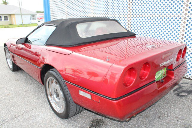 Used 1989 Chevrolet Corvette Convertible RWD image 14