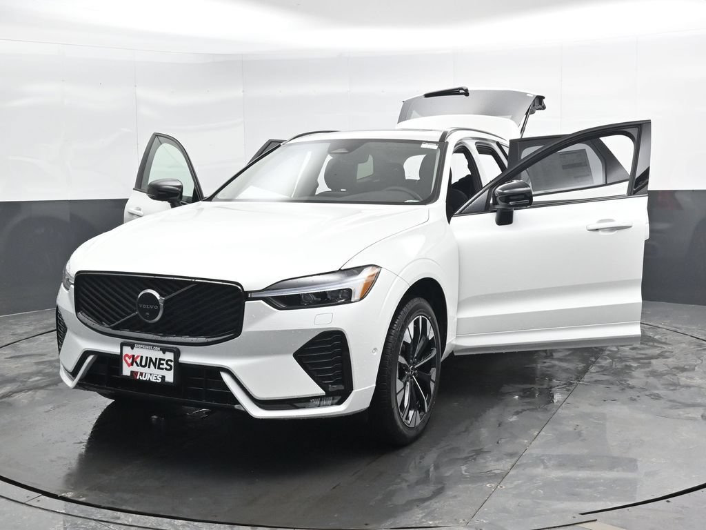 New 2026 Volvo XC60 B5 Plus w/ Climate Package AWD/4WD image 44