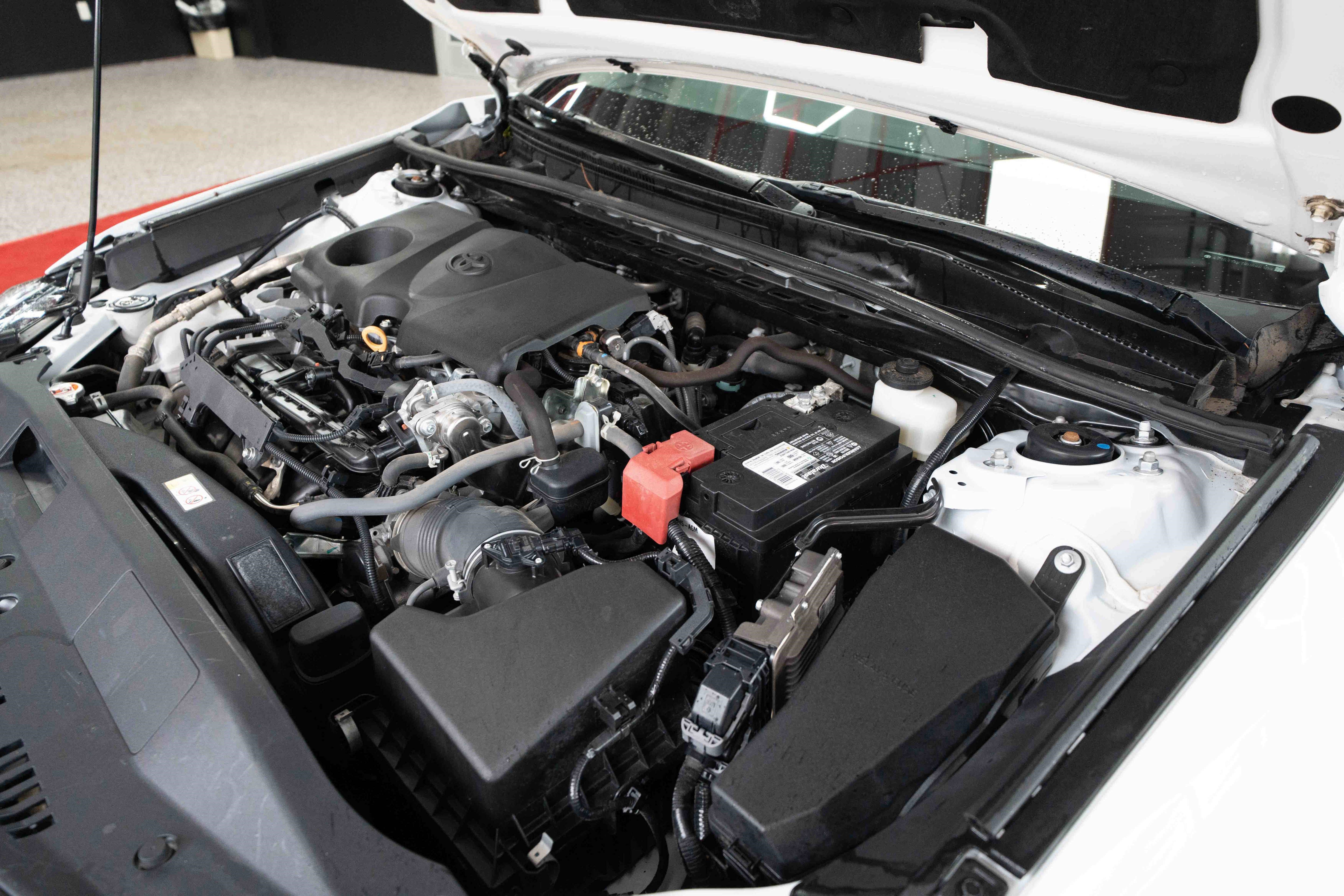 Used 2024 Toyota Camry SE image 32