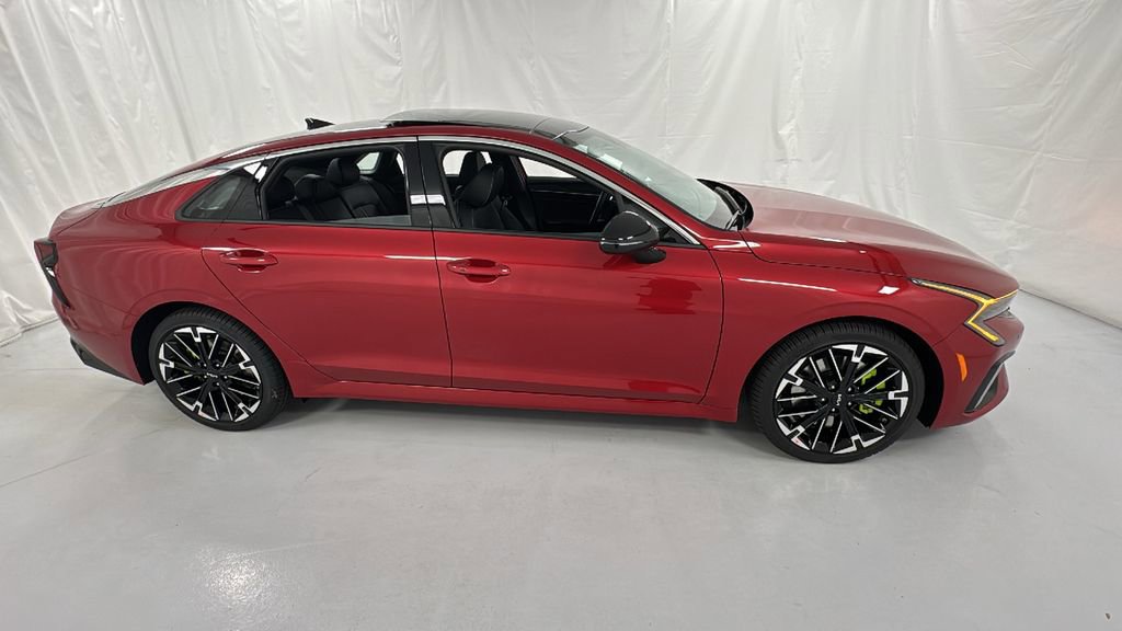 New 2026 Kia K5 GT image 2