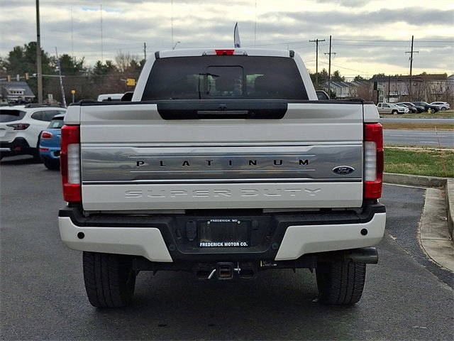 Used 2019 Ford F350 Platinum w/ Platinum Ultimate Package image 5