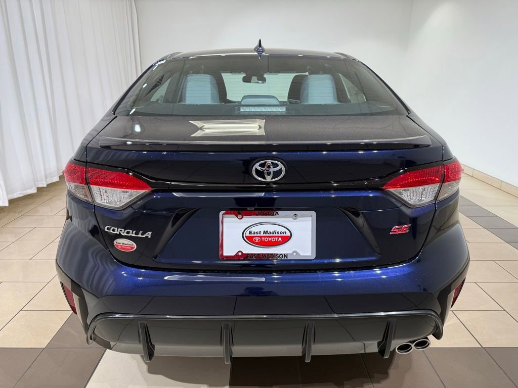 New 2026 Toyota Corolla SE FWD image 2