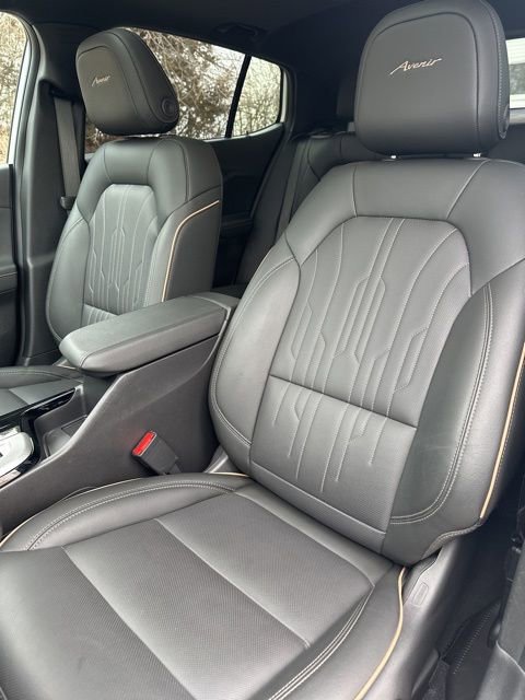 Used 2025 Buick Envista Avenir image 38