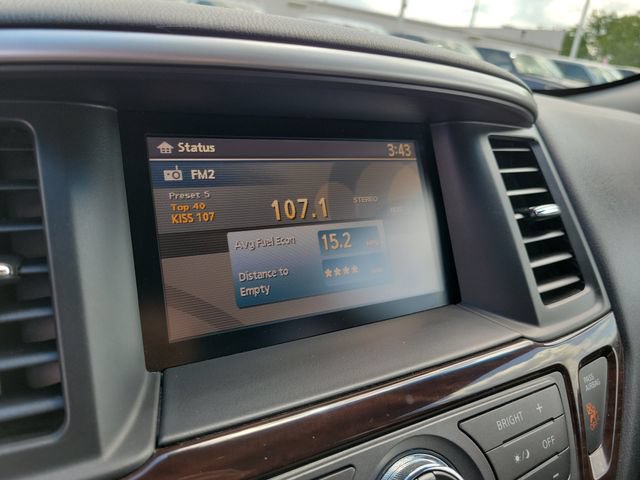Used 2016 Nissan Pathfinder SL FWD image 13