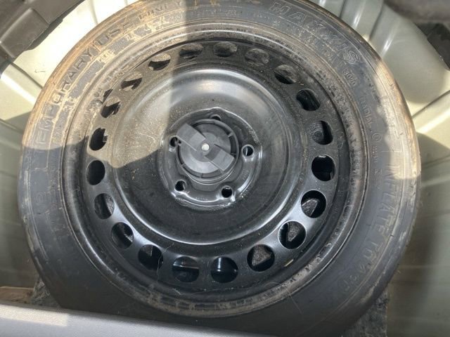 Used 2021 GMC Terrain SLT w/ Elevation Edition image 43