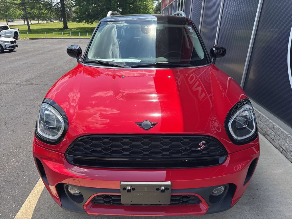 Used 2024 MINI Cooper Countryman S w/ Premium Package FWD image 9