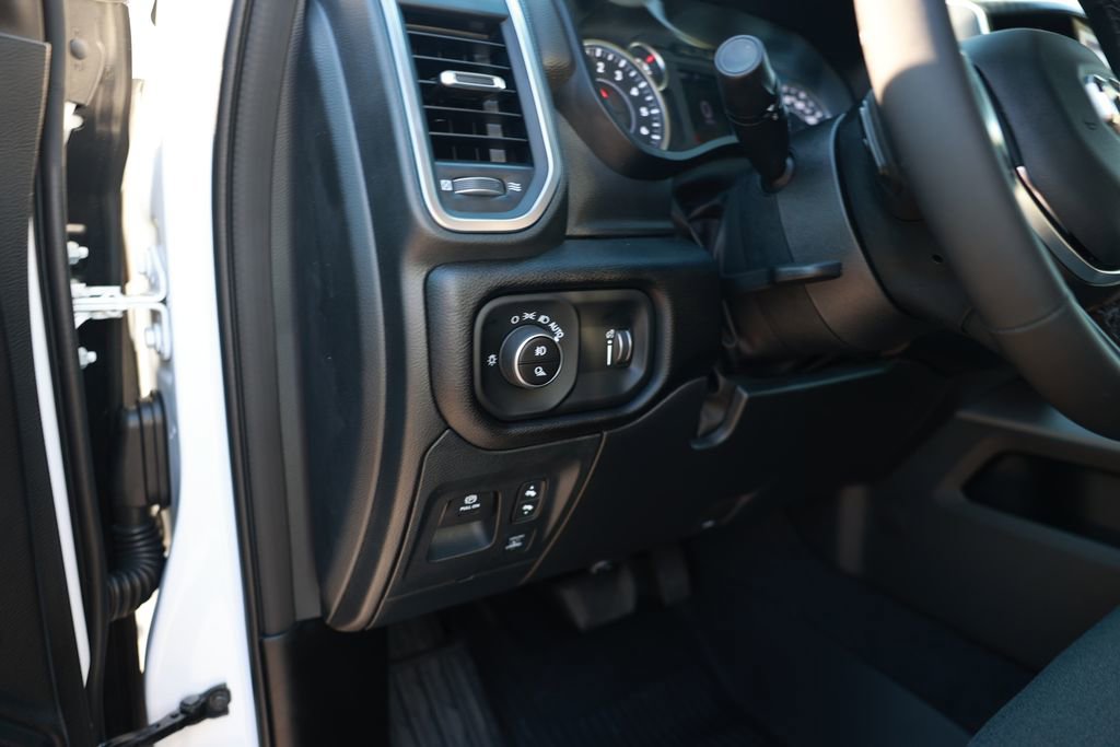 New 2026 RAM 1500 Big Horn w/ Night Edition image 16
