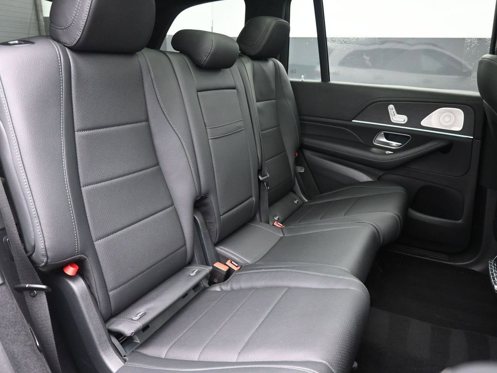 Used 2022 Mercedes-Benz GLS 450 4MATIC image 25