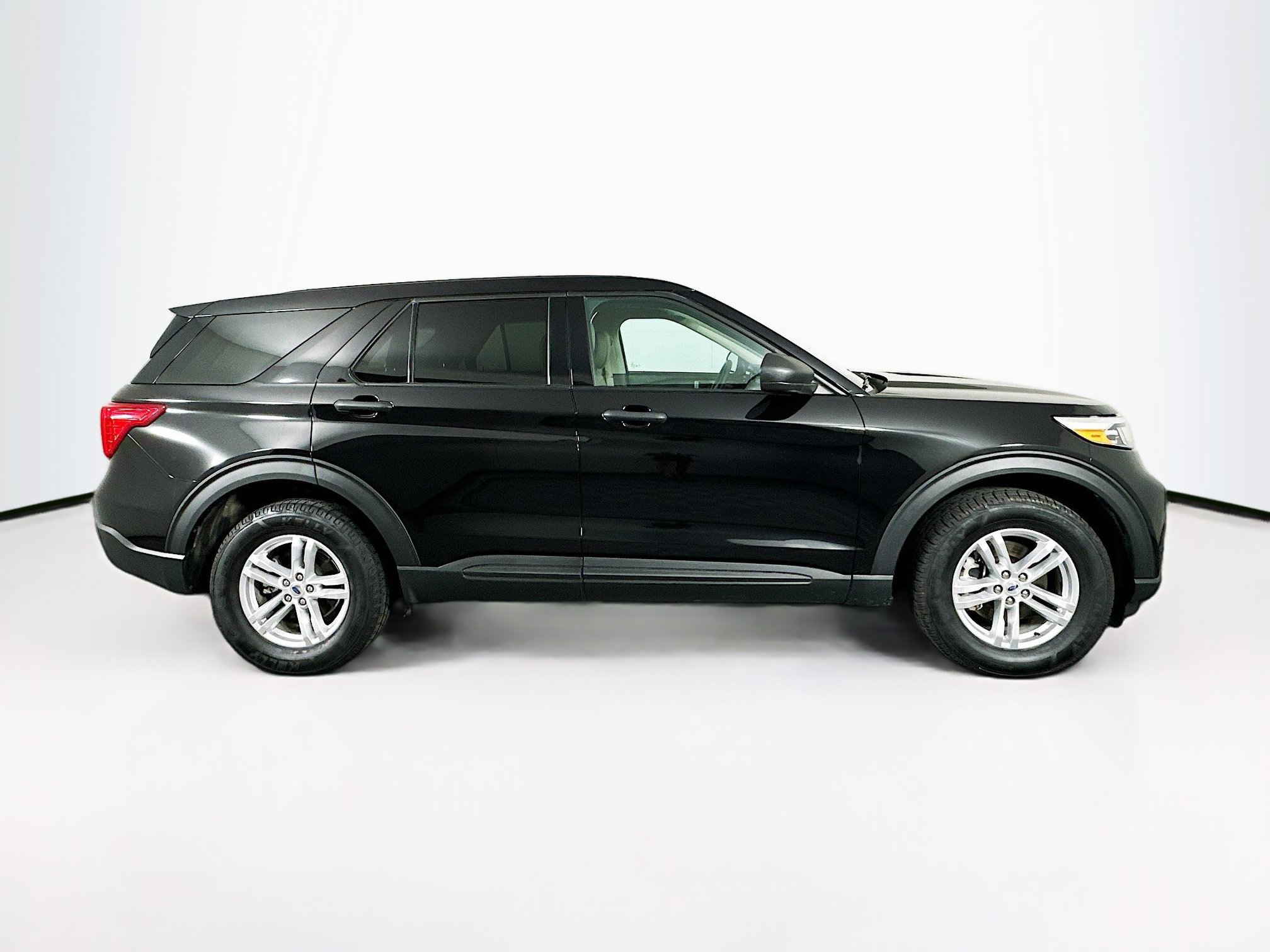 Used 2023 Ford Explorer 4WD image 10