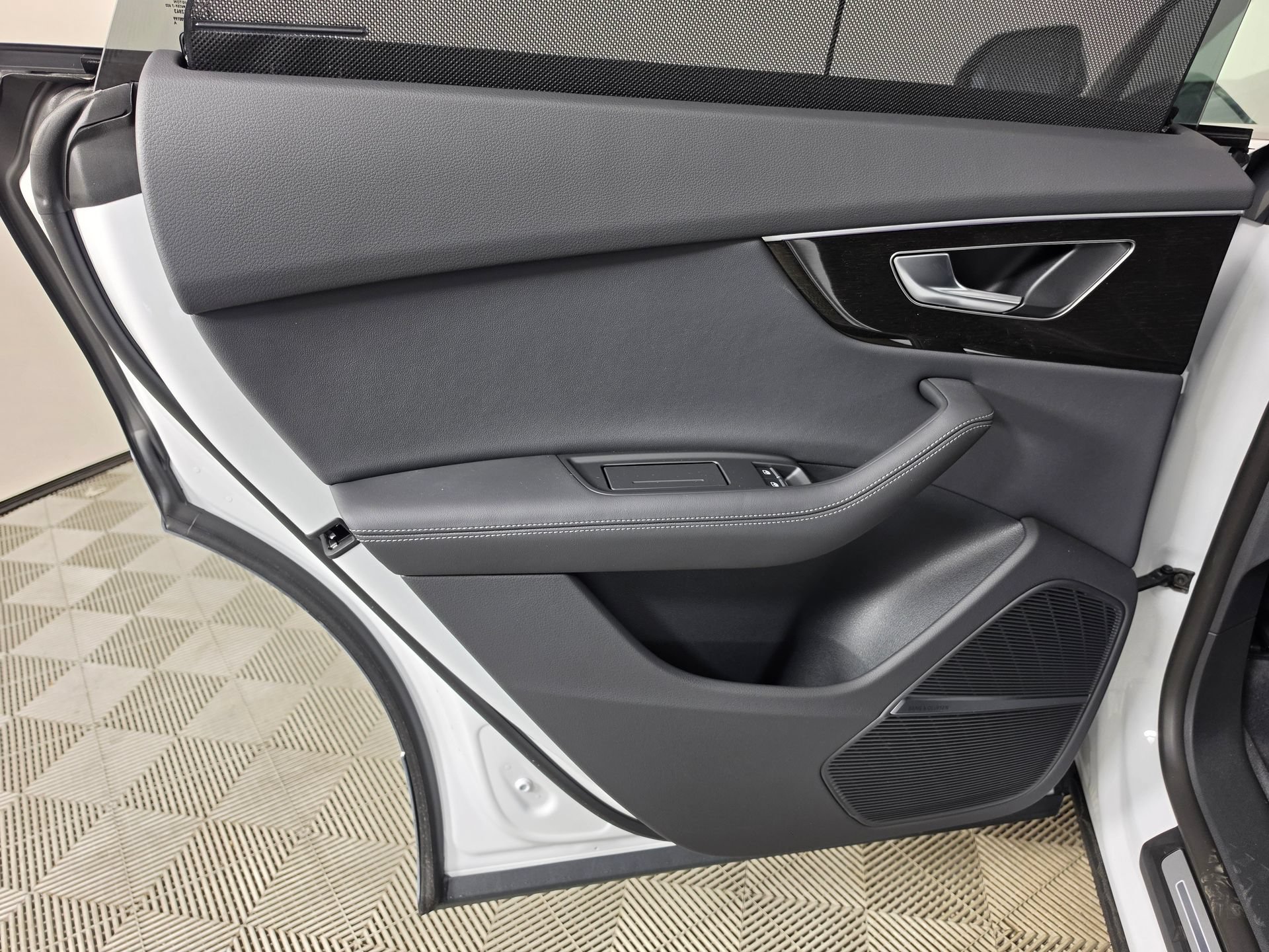 New 2026 Audi Q8 Premium Plus AWD/4WD image 37