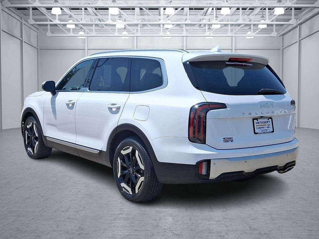 Used 2024 Kia Telluride EX FWD image 8