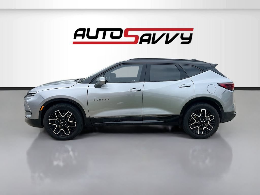 Used 2023 Chevrolet Blazer RS w/ Driver Confidence II Package FWD image 4