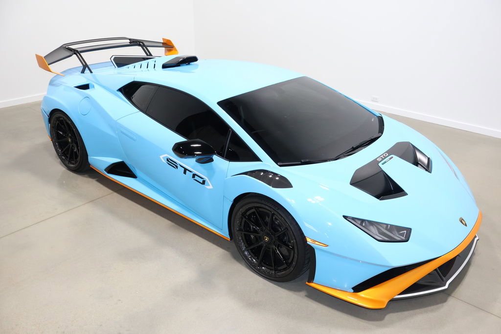 Used 2021 Lamborghini Huracan STO image 44