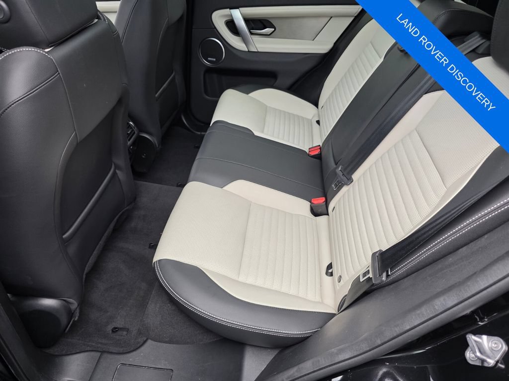 Used 2024 Land Rover Discovery Sport Dynamic SE AWD/4WD image 14