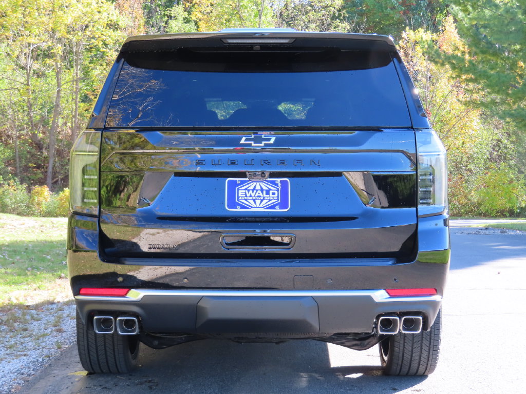 New 2027 Chevrolet Suburban High Country AWD/4WD image 20