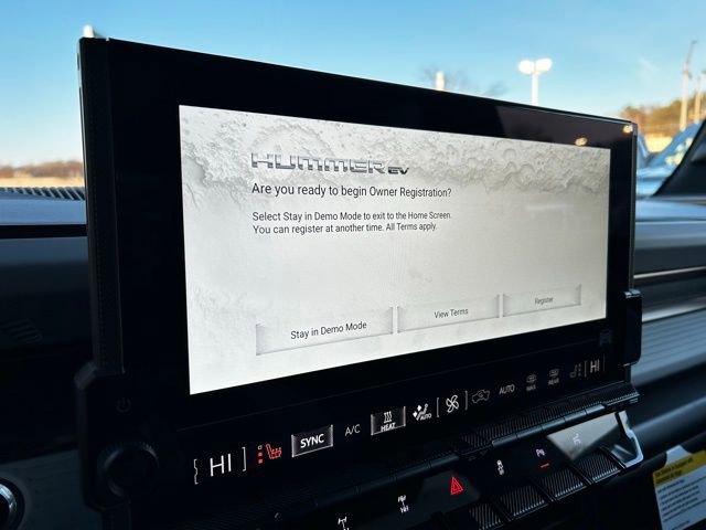 New 2024 GMC Hummer EV 2X w/ Extreme Off-Road Package image 22