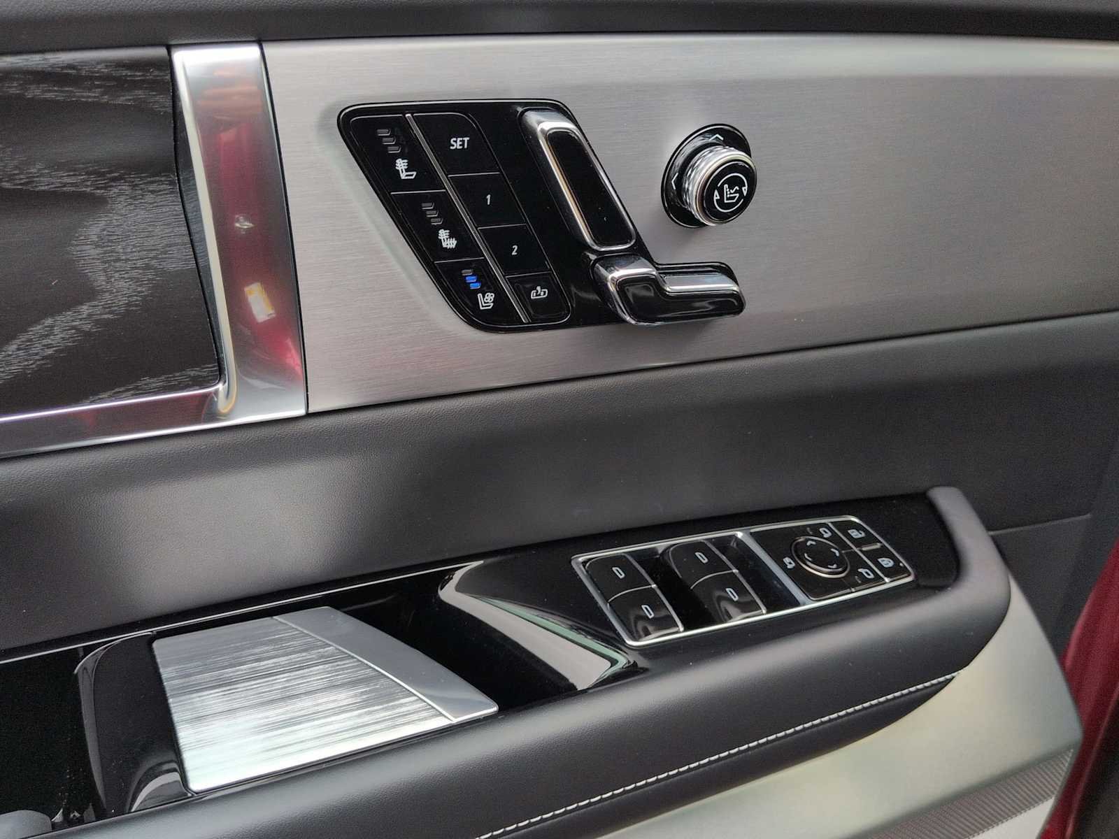 Used 2026 Cadillac Vistiq Platinum AWD/4WD image 11