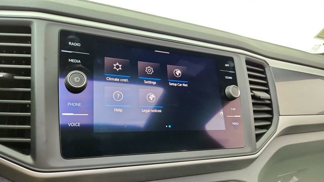 Used 2021 Volkswagen Atlas Cross Sport SE w/ Panoramic Sunroof Package image 46