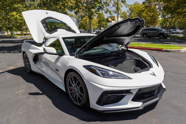 Used 2023 Chevrolet Corvette Stingray Premium Cpe w/ Z51 Performance Package image 65