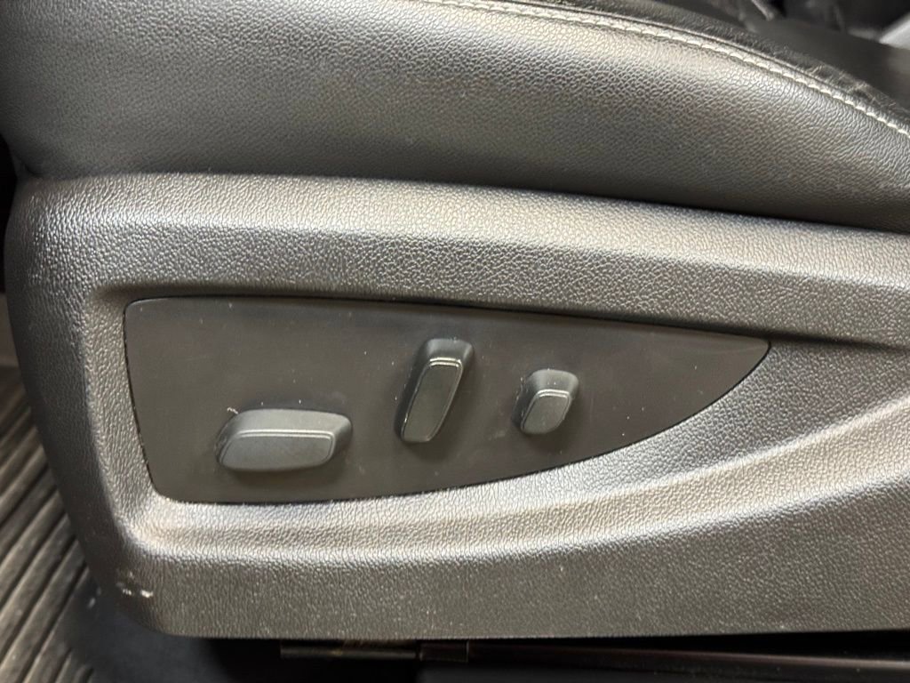 Used 2017 Chevrolet Silverado 3500 LTZ w/ Duramax Plus Package image 12