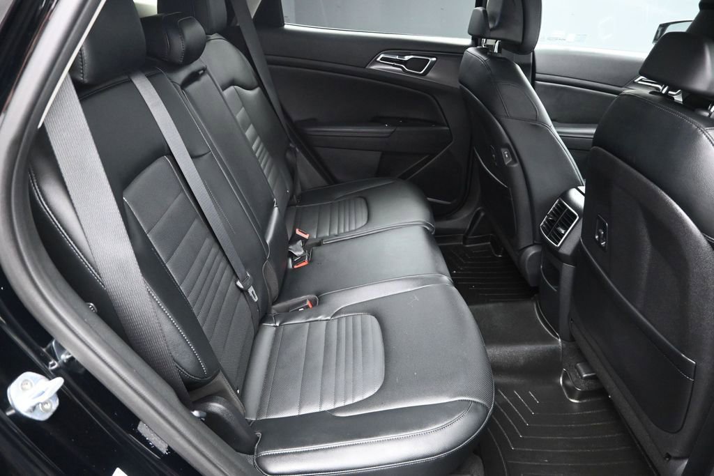 Certified 2023 Kia Sportage SX AWD/4WD image 38