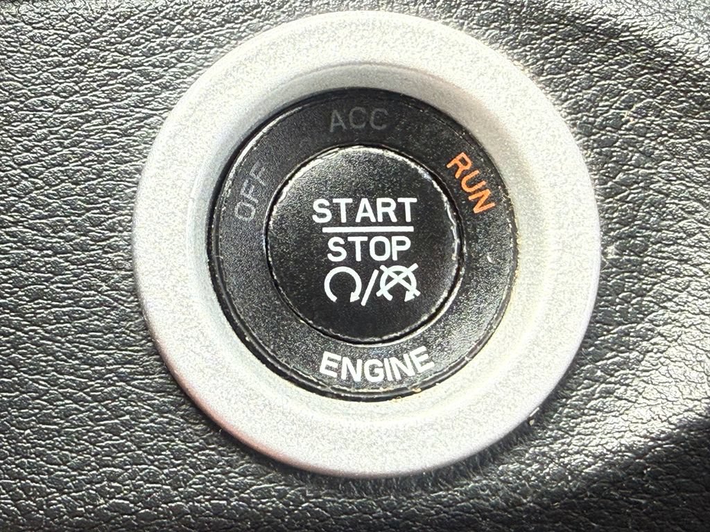 Used 2015 RAM 1500 Sport w/ Convenience Group AWD/4WD image 29