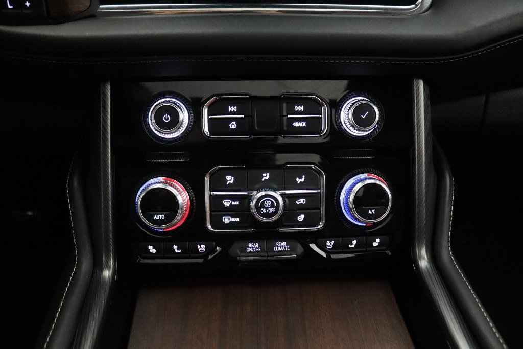 Certified 2024 GMC Yukon Denali Ultimate AWD/4WD image 40