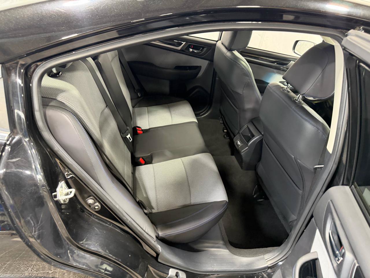 Used 2018 Subaru Legacy 2.5i Sport AWD/4WD image 15