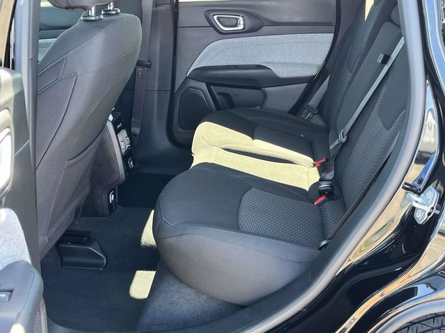 Used 2025 Jeep Compass Sport AWD/4WD image 15