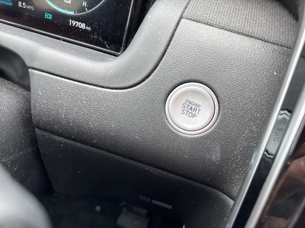 Used 2022 Hyundai Tucson Limited w/ Cargo Package image 35