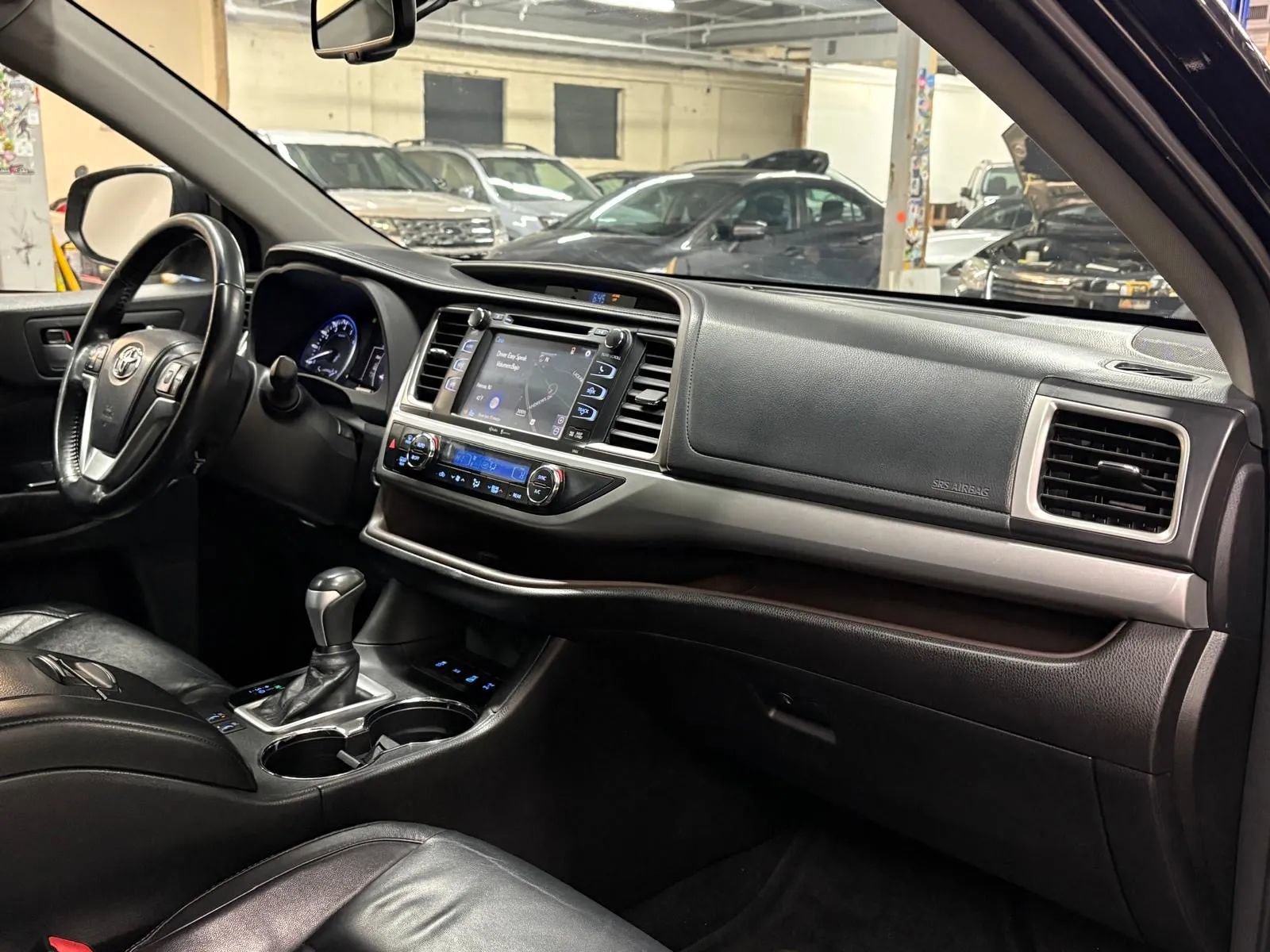 Used 2015 Toyota Highlander XLE image 20