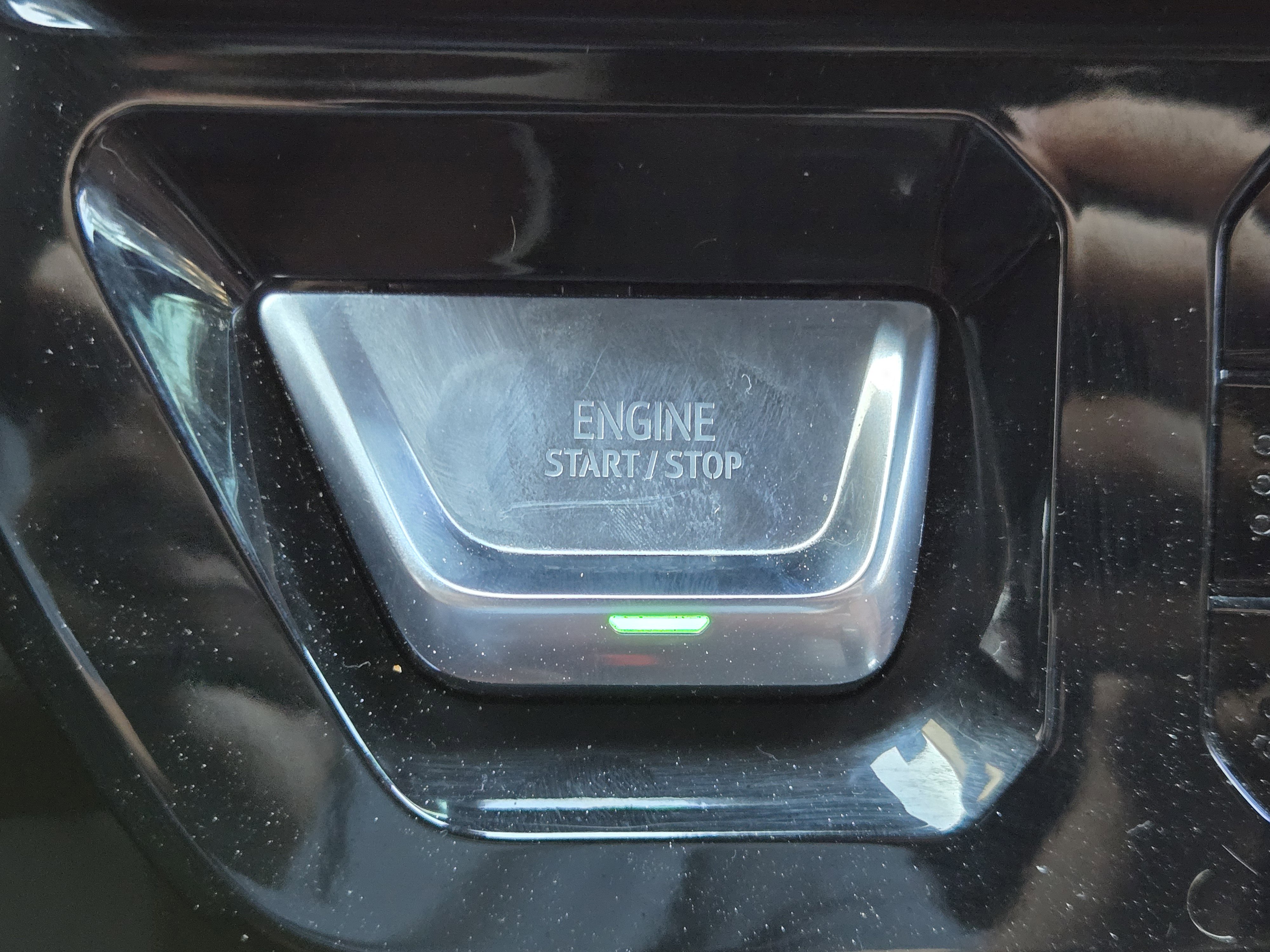 Used 2024 GMC Sierra 3500 Denali Ultimate image 16