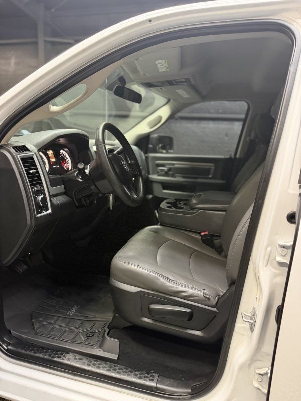 Used 2018 RAM 2500 SLT AWD/4WD image 10
