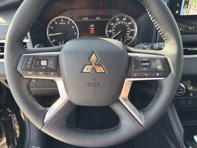 New 2026 Mitsubishi Outlander SE FWD image 32