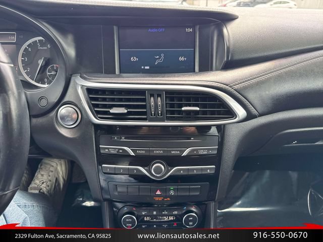 Used 2019 INFINITI QX30 FWD image 16