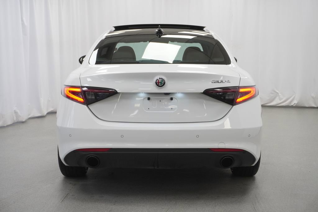 Used 2024 Alfa Romeo Giulia Ti w/ Active Assist Plus Package image 10
