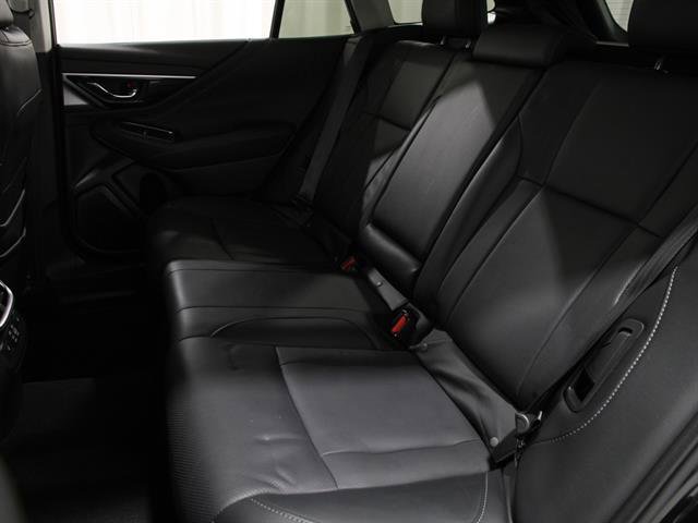 Used 2023 Subaru Outback Limited image 18