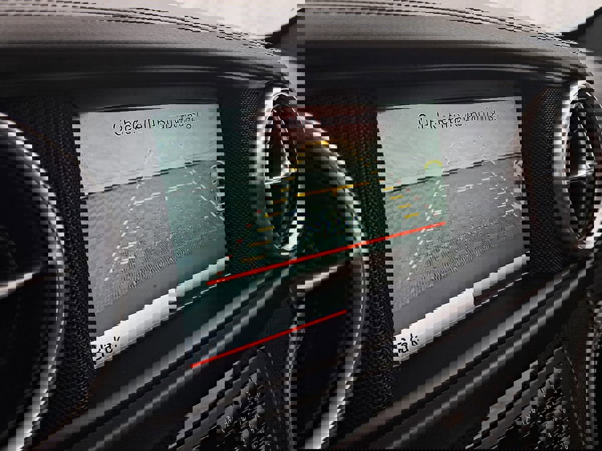 Used 2016 Mercedes-Benz SL 550 image 33