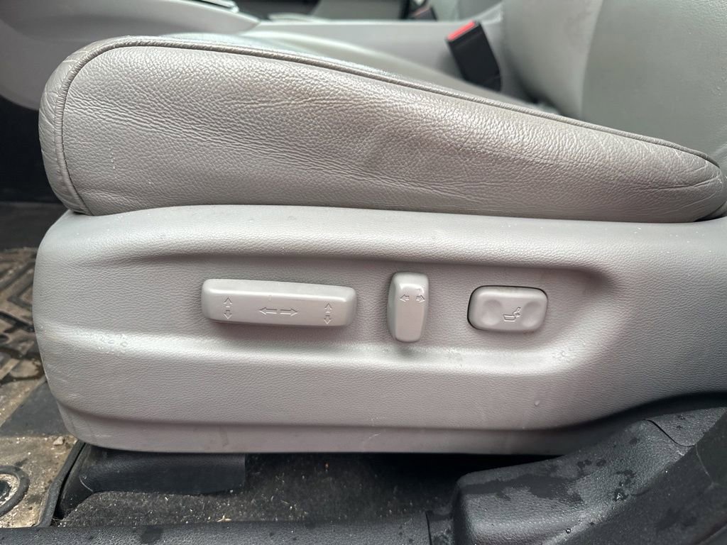 Used 2018 Honda Pilot Touring image 18