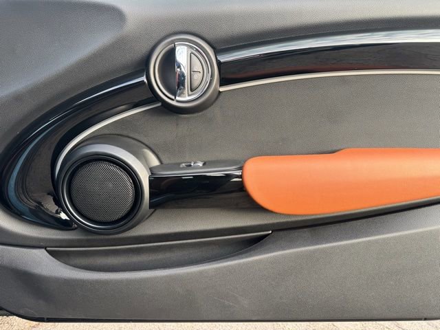 Used 2023 MINI Cooper S w/ Signature Upholstery Package image 33