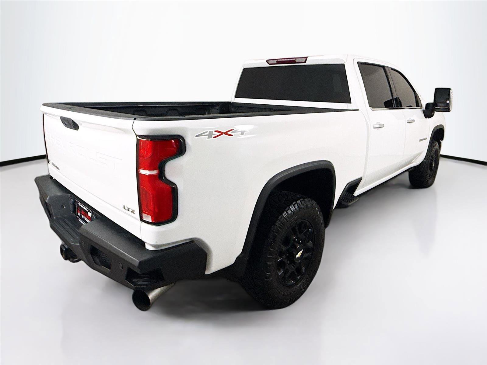 Used 2024 Chevrolet Silverado 2500 LTZ image 7