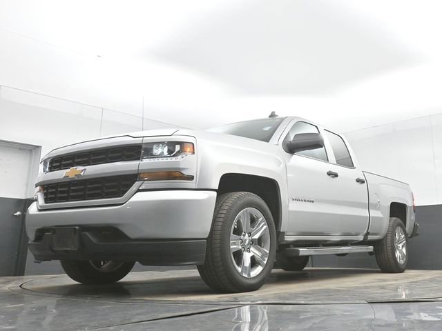 Used 2019 Chevrolet Silverado 1500 Custom w/ Custom Convenience Package RWD image 29