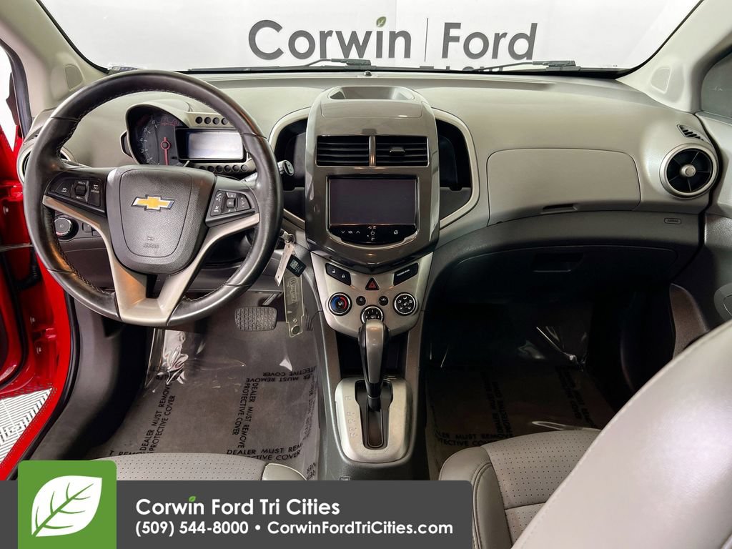 Used 2015 Chevrolet Sonic LTZ FWD image 7